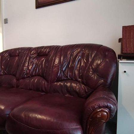 Lovely 2 Bedroom House Worsley Ngoại thất bức ảnh